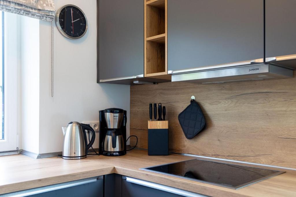 Kuchyň nebo kuchyňský kout v ubytování Ferienhaus Liegeplatz Dangast