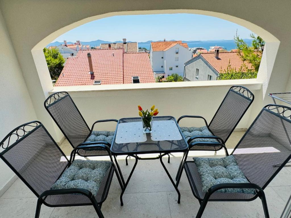 Apartments & Rooms Petra - 8