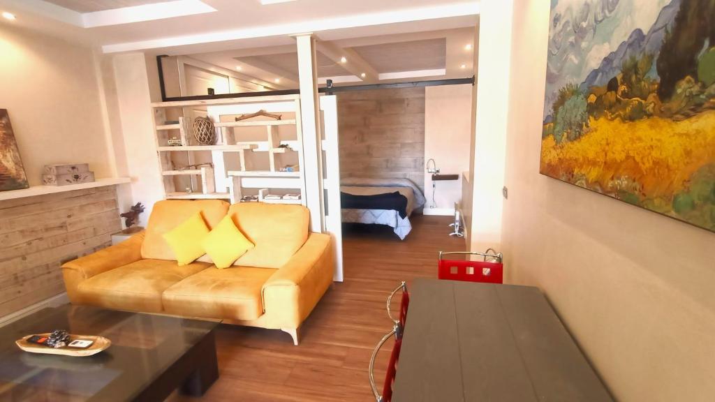 Loft´n Love with Parking and Views - 16