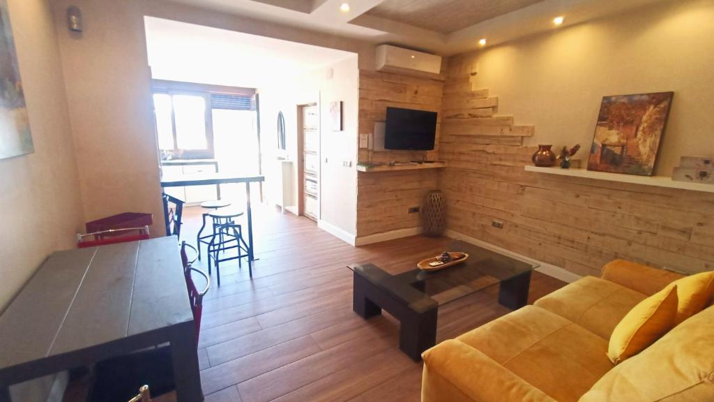 Loft´n Love with Parking and Views - 19