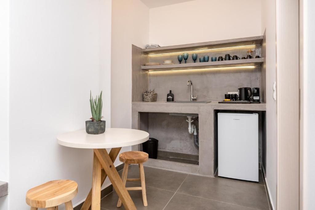 Kuchyň nebo kuchyňský kout v ubytování AquaLung Suites