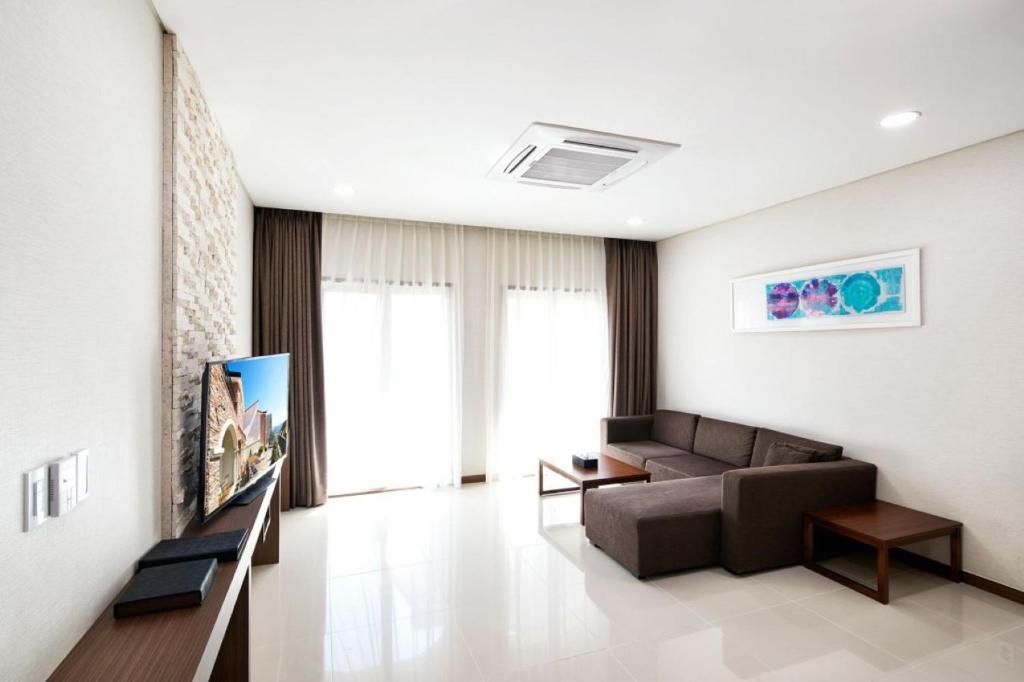 TV a/nebo společenská místnost v ubytování Hotel Thesoom Forest