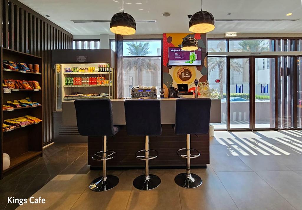 Kingsgate Canal Hotel by Millennium - Resim 26