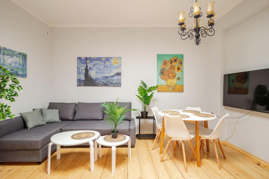 Posedenie v ubytovaní Florianska Gate Luxury Apartments