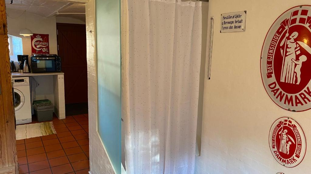 Certifikát, hodnocení, plakát nebo jiný dokument vystavený v ubytování Store Diget Bed & Breakfast