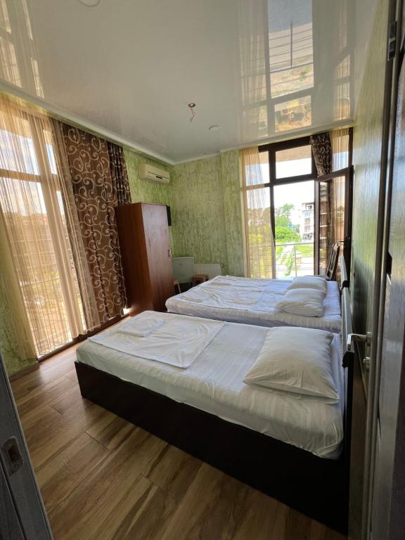 Postel nebo postele na pokoji v ubytování TikTok house