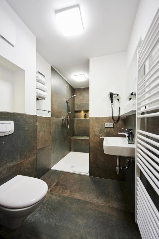 Koupelna v ubytování Art Hotel Eifel