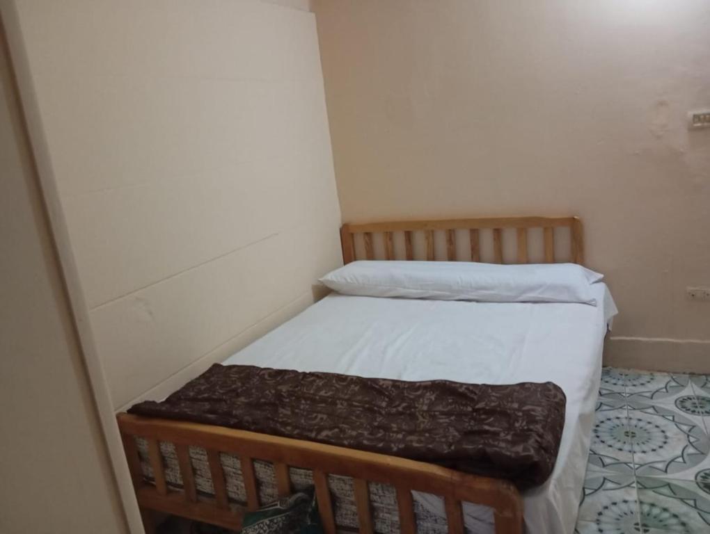 Postel nebo postele na pokoji v ubytování فندق التمساح