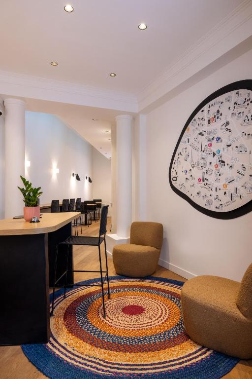 Hotel Korner Montparnasse - Resim 45