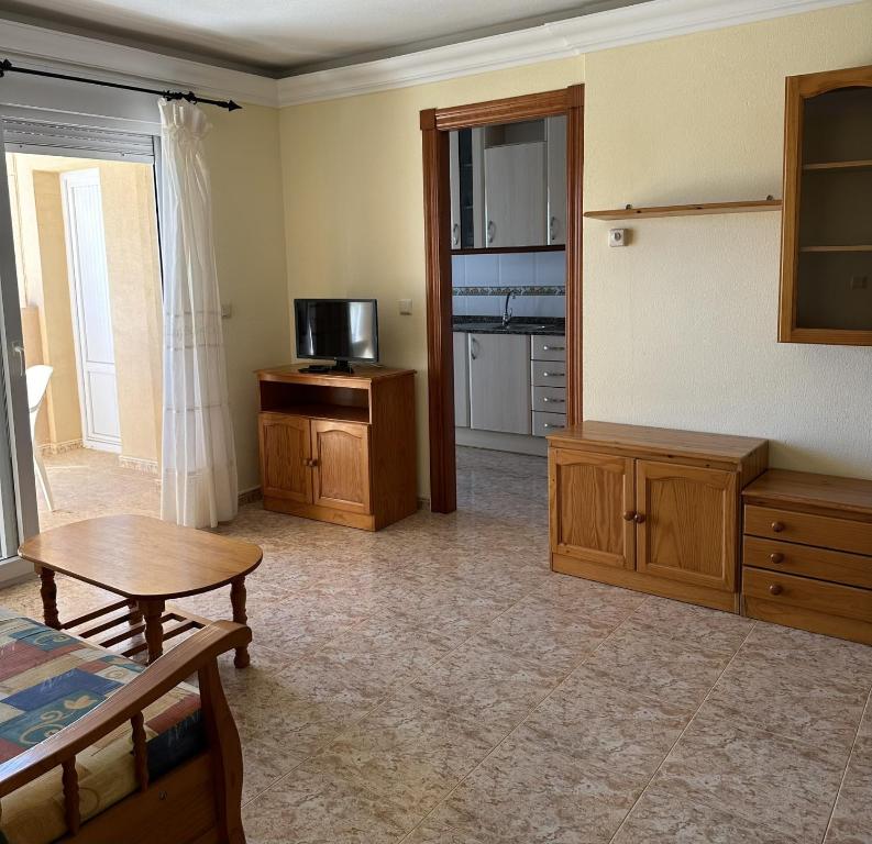 Μια τηλεόραση ή/και κέντρο ψυχαγωγίας στο Puerto Playa 2H La Manga By WATERMELON