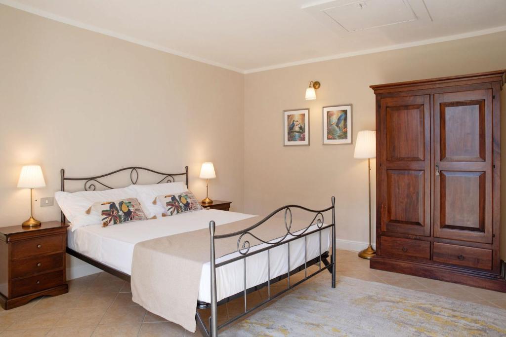 BELVEDERE MONFERRATO Relais & Wellness - Chambre Triple Avec Balcon