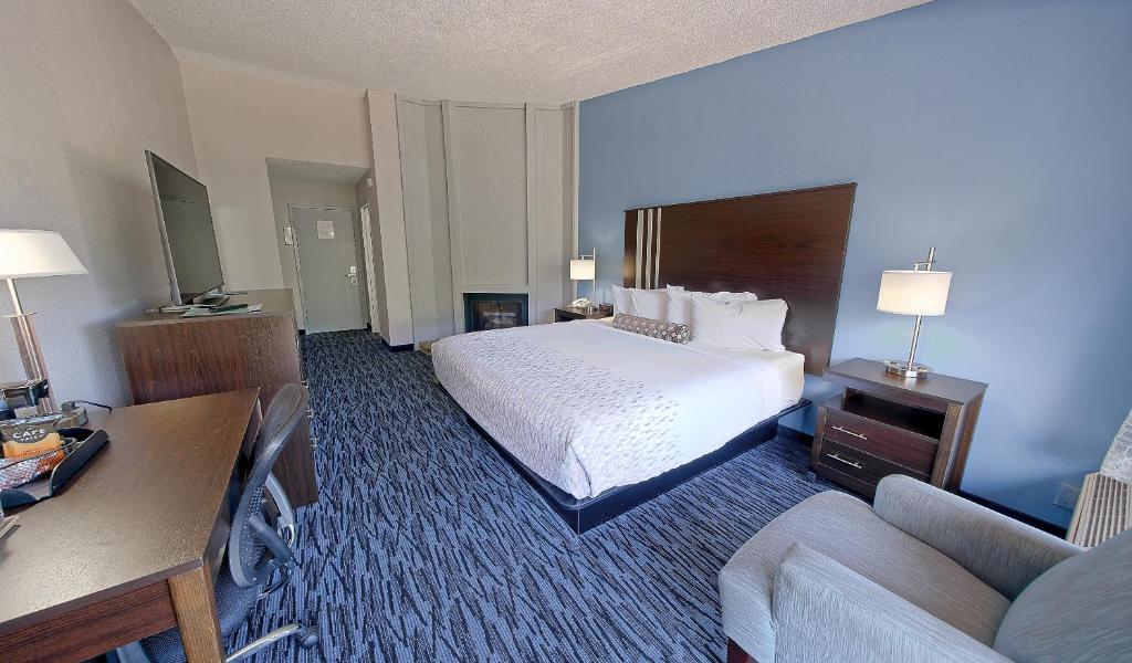 Glenstone Lodge - 