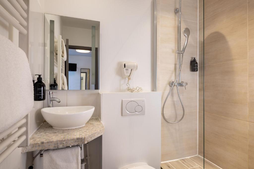 Hotel Korner Eiffel - Resim 44