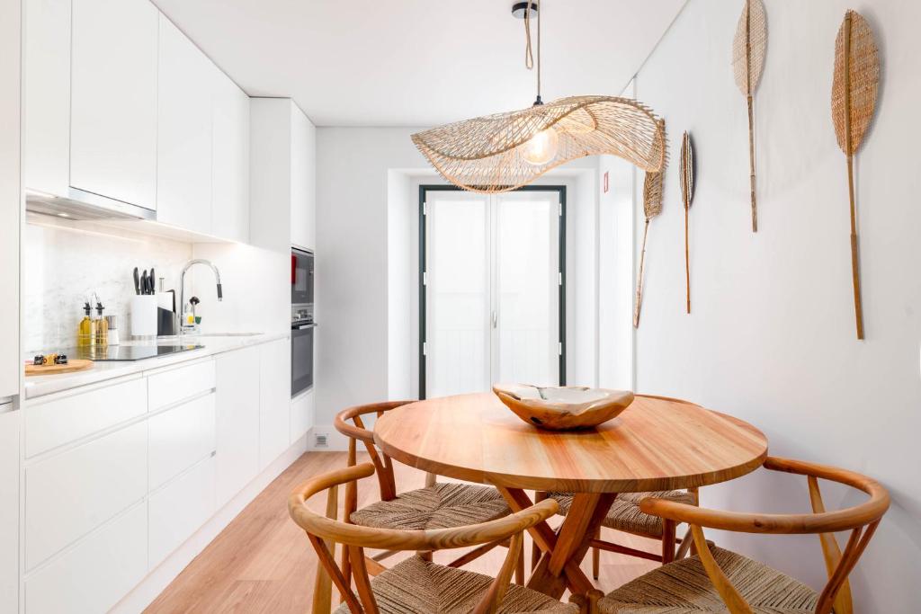 Limehome Evora Rua de Machede 61 - 17