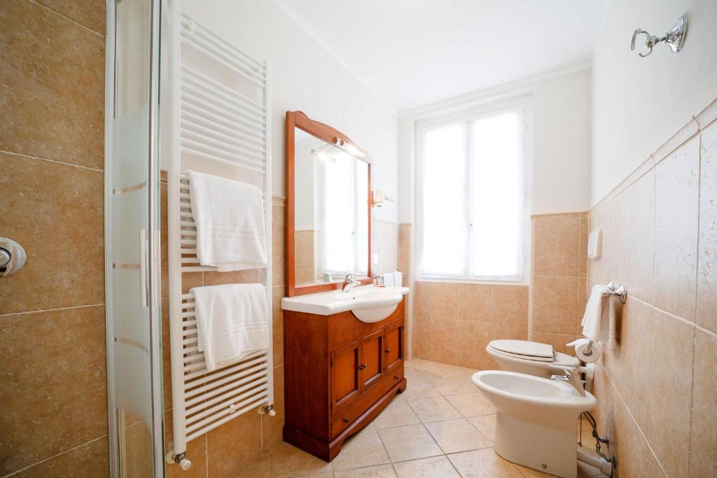 Koupelna v ubytování BELVEDERE MONFERRATO Relais & Wellness