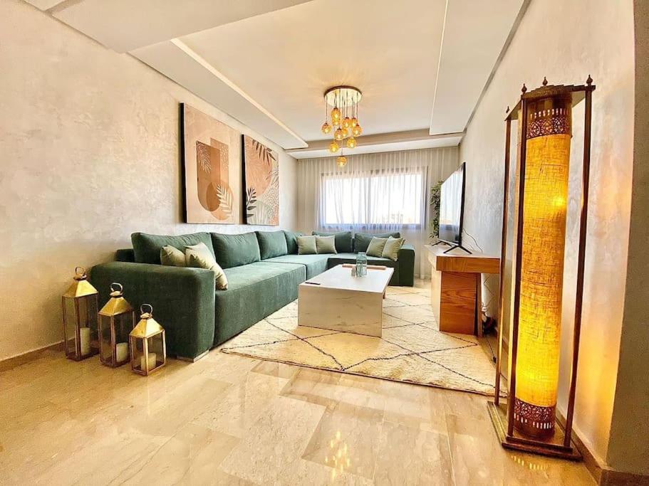 Elegant New Apartment ! Large 2 Bedrooms with Pool