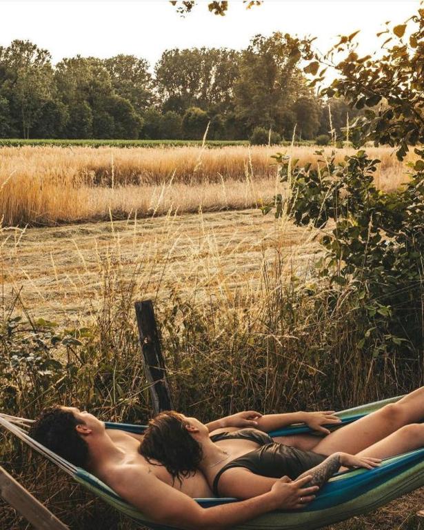 Příroda nedaleko luxury tent
