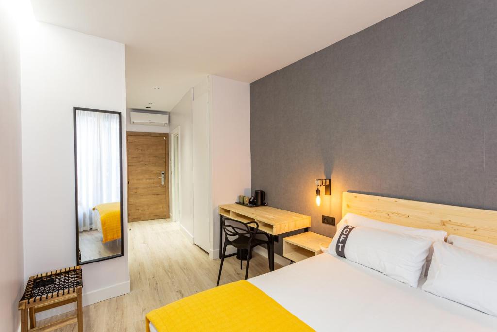Casual Fuentes Bilbao - Superior Double Room