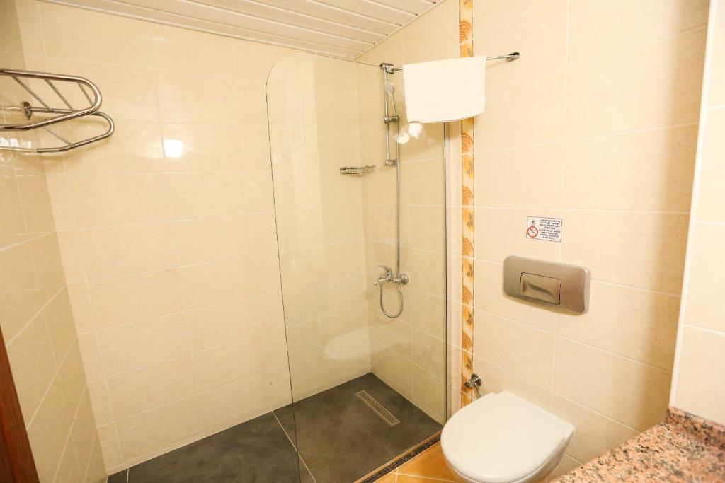 Koupelna v ubytování Mavruka Hotel