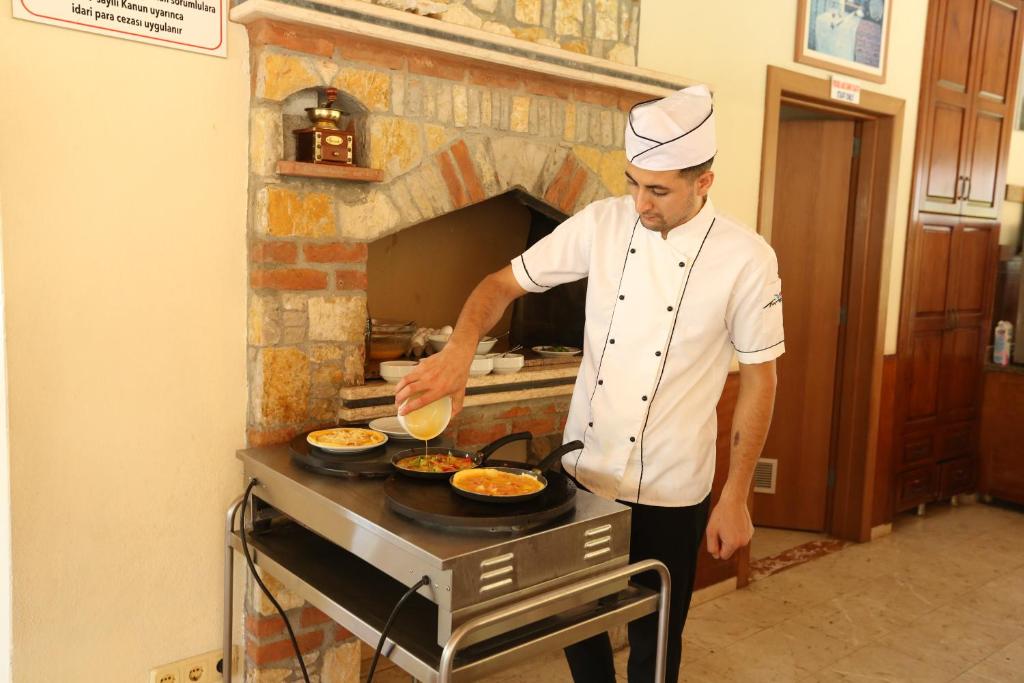 Jídlo v hotelu nebo okolí