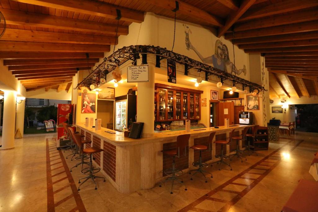 Lounge nebo bar v ubytování Mavruka Hotel