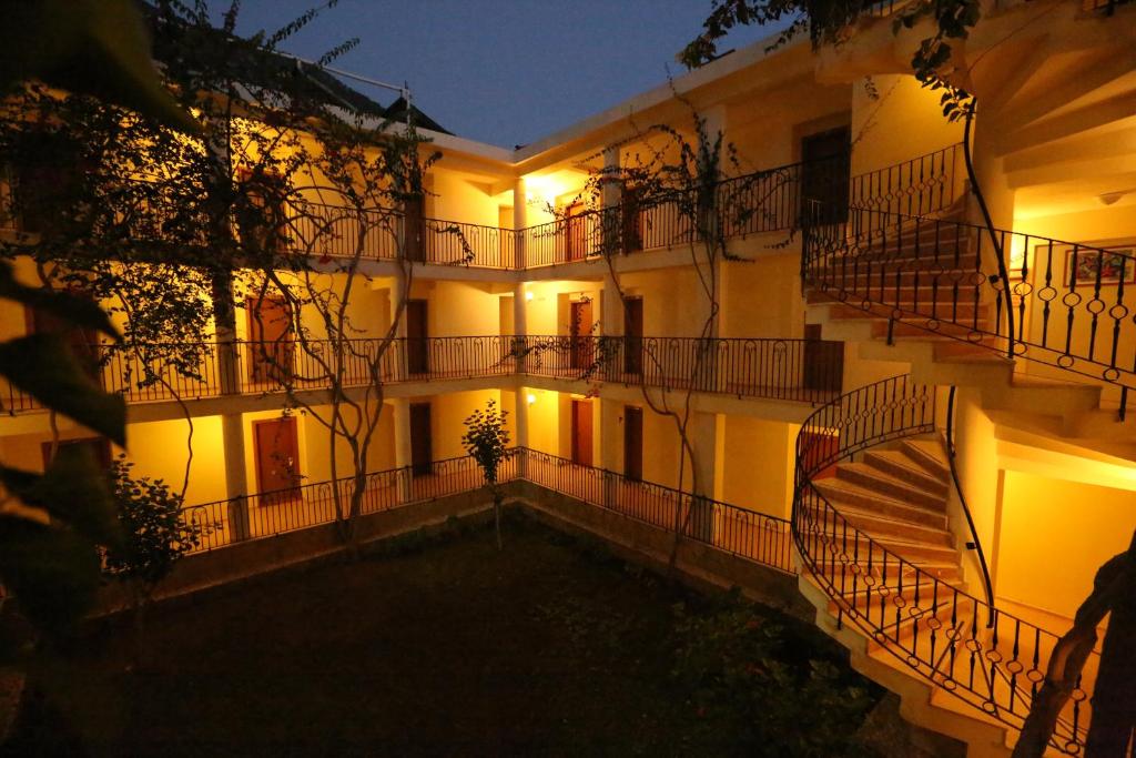 Budova, kde se hotel nachází