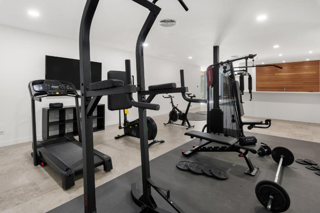 Posilňovňa alebo fitness centrum v ubytovaní KARAT Villa Playa Paraiso