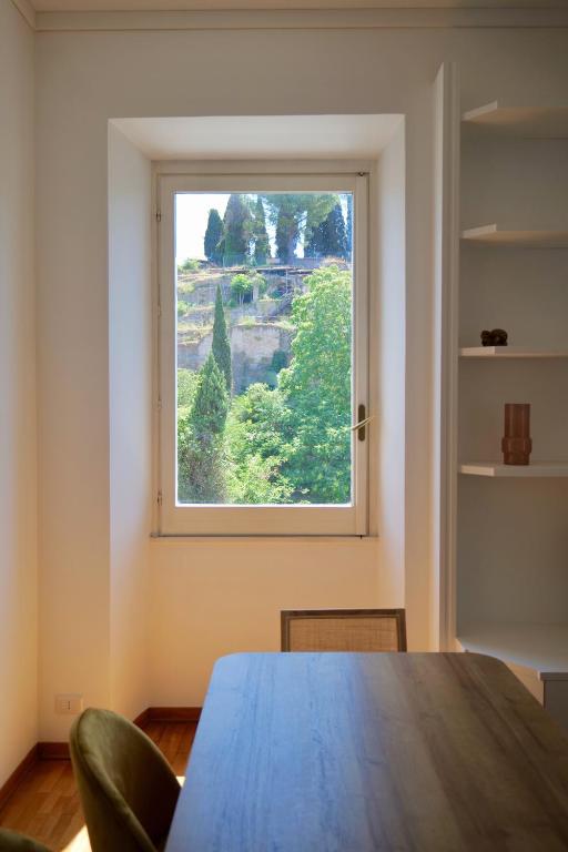 Loft 5c - Palatino - Two-Bedroom Deluxe Apartment