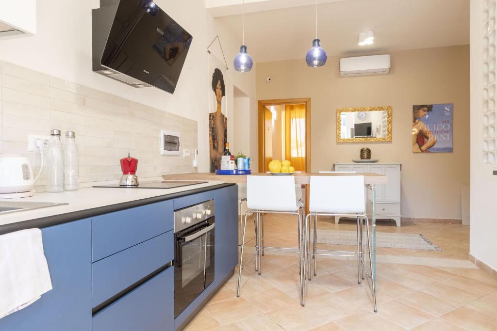 Cucina o angolo cottura di Italian Experience-My Florence City Apartment