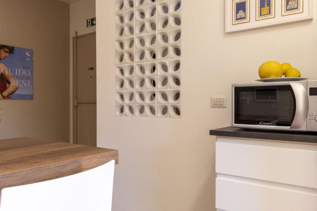 Cucina o angolo cottura di Italian Experience-My Florence City Apartment
