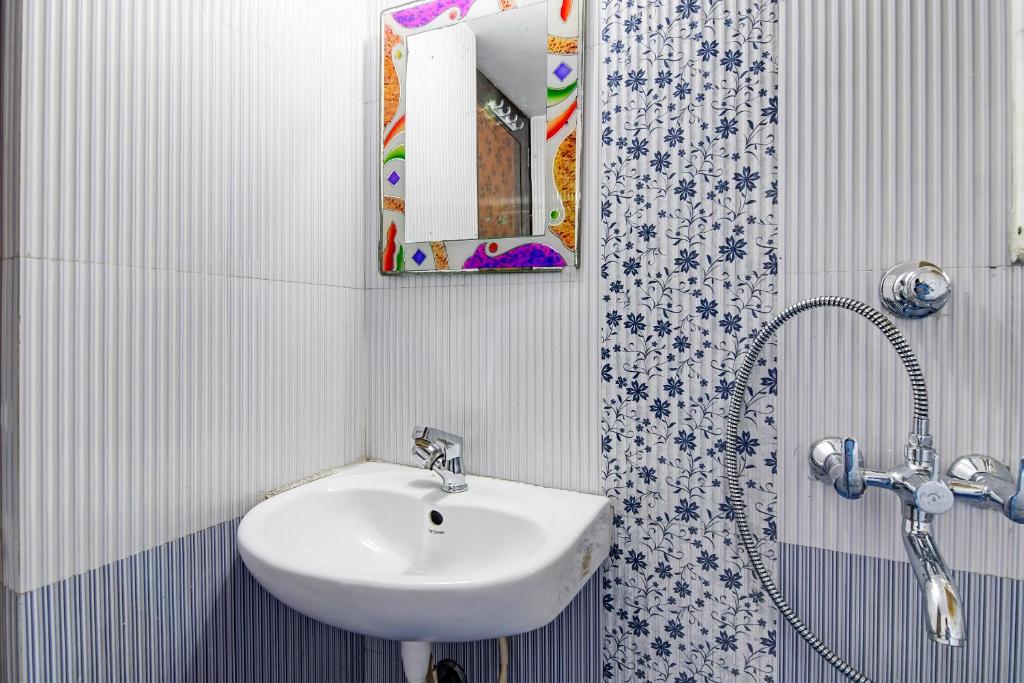 Koupelna v ubytování AD's Inn