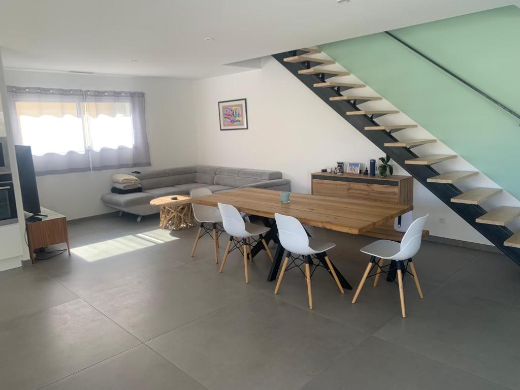 Photo de la galerie de l'établissement Suite parentale, à Saint-Jean-de-Védas