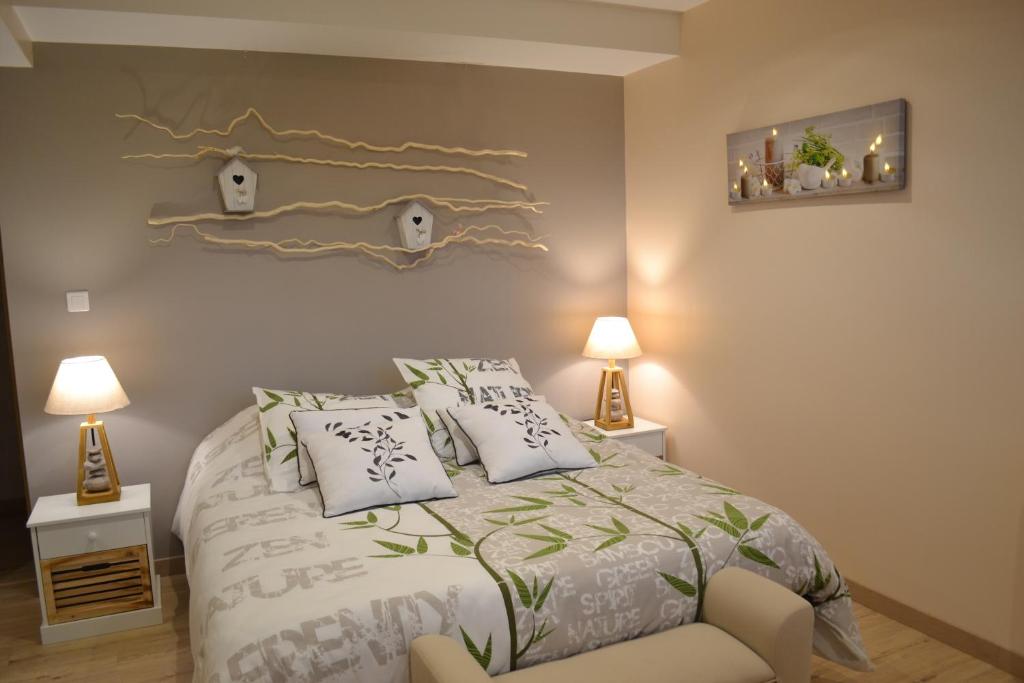 Cama ou camas em um quarto em Ferme "les Flaquettes"
