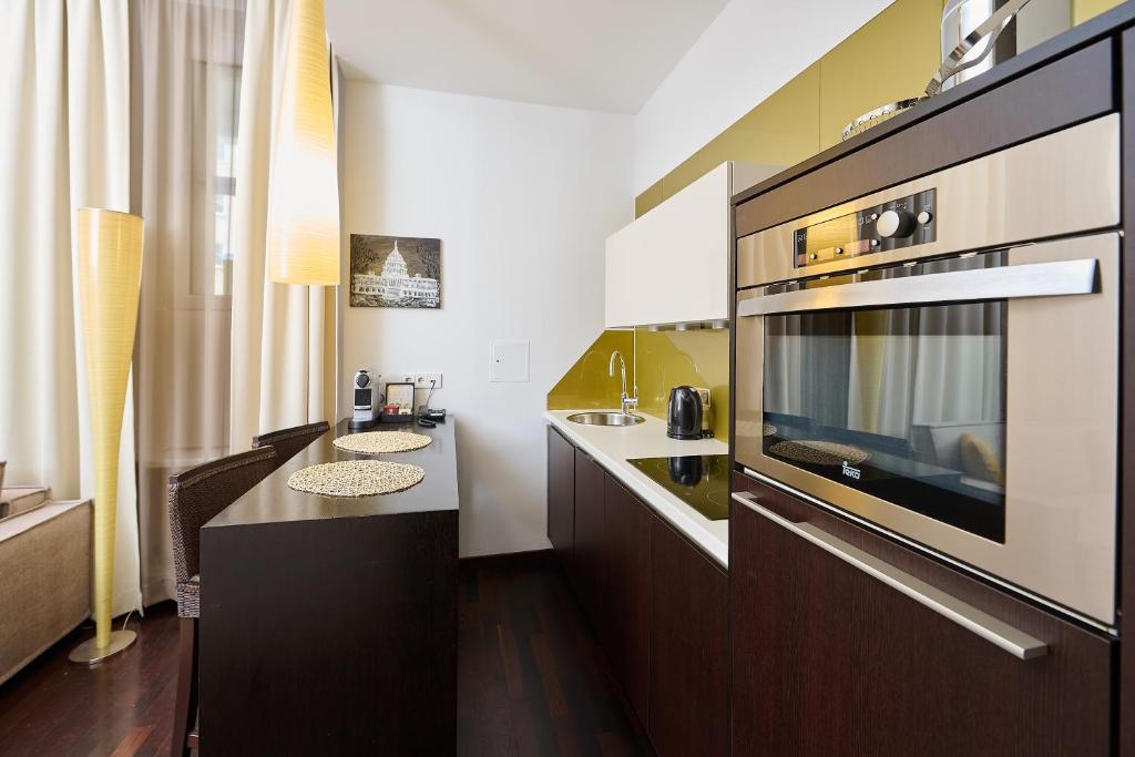 Kuchnia lub aneks kuchenny w obiekcie MyPlace Premium Apartments