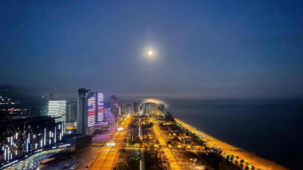 Sea View Apartment - Orbi Beach Tower - Housity