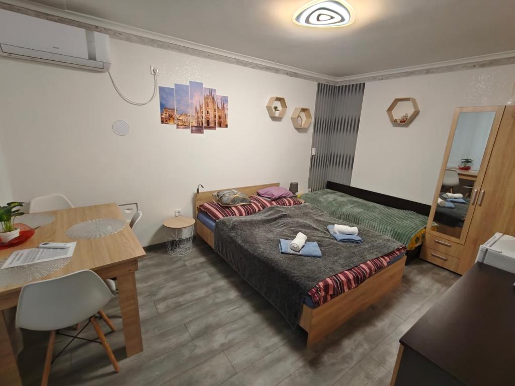 Milánó Apartman 7815 Harkány, Erkel Ferenc tér 1 kép - 1