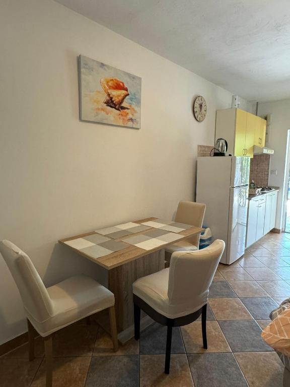 Kuchyňa alebo kuchynka v ubytovaní Studio Apartments MT