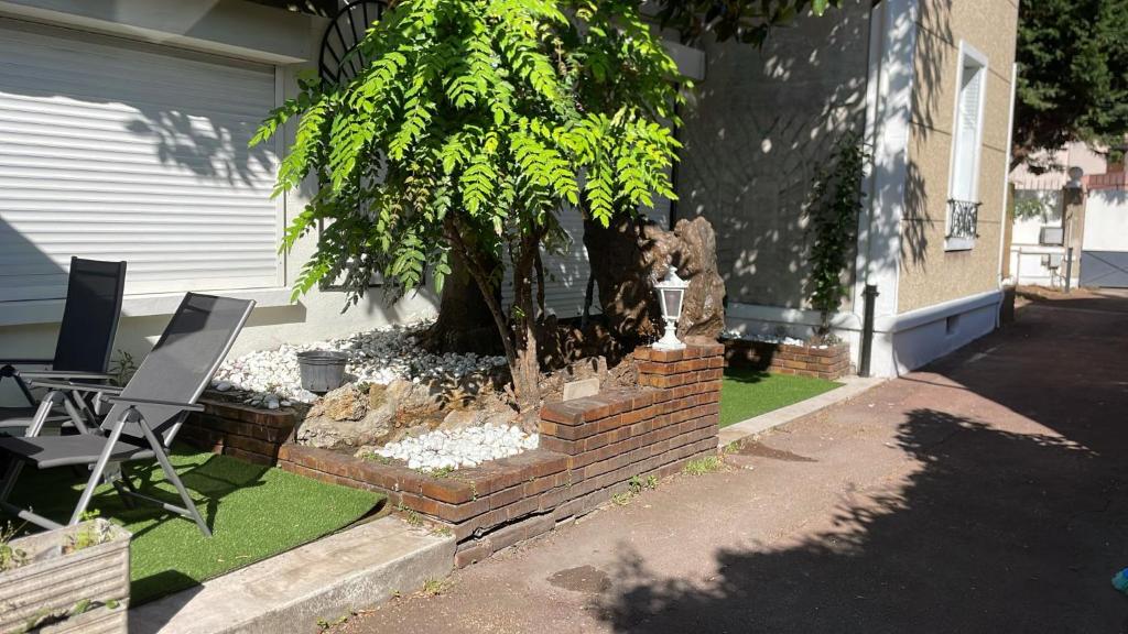 Φωτογραφία από το άλμπουμ του Apparemment Marrakech σε Pierrefitte-sur-Seine