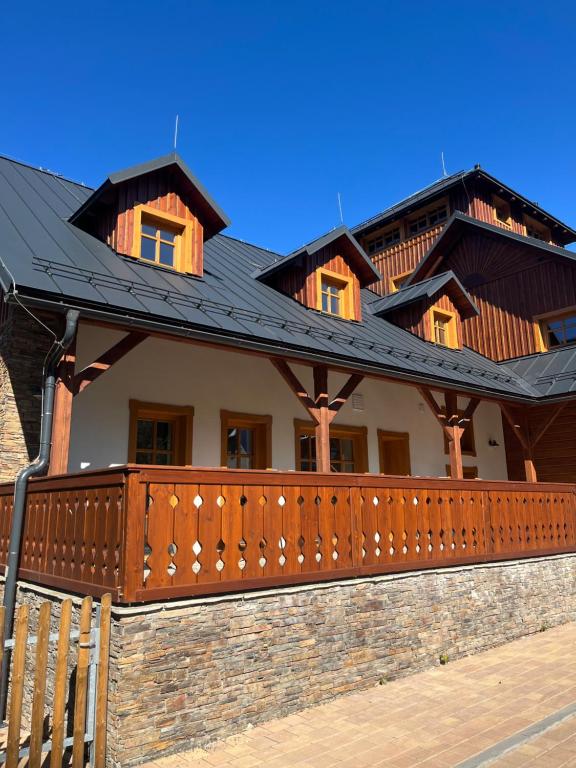 Budova, kde se apartmán nachází