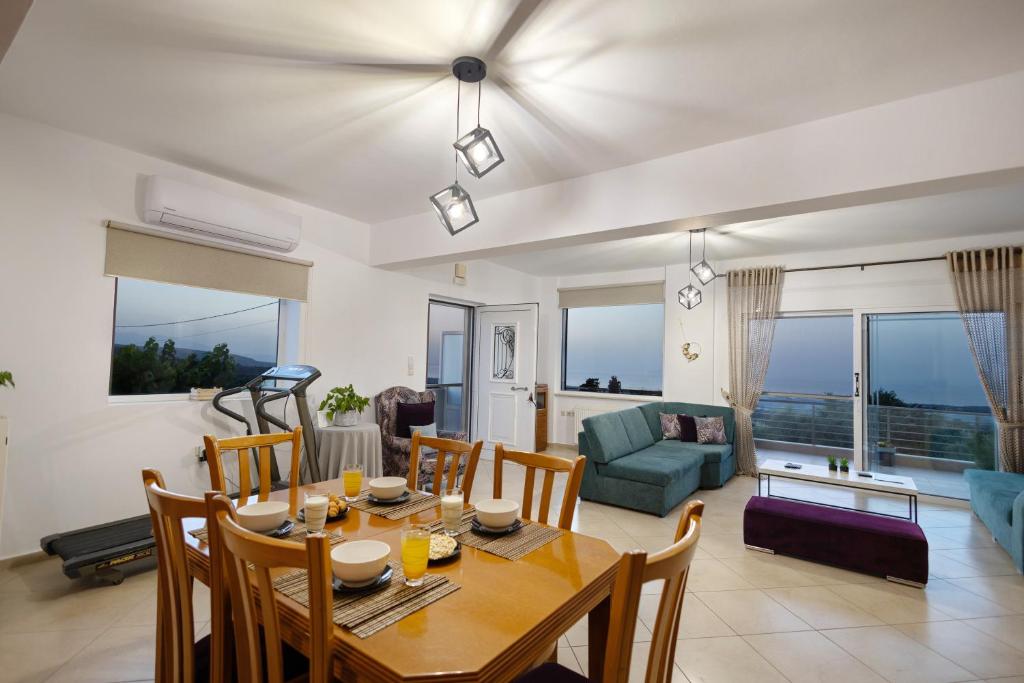 Posedenie v ubytovaní Country House Crete