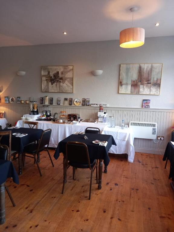 Restaurace v ubytování The Strand, Dugort Achill