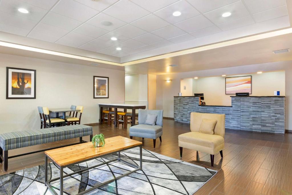 Posezení v ubytování Best Western Plus Surprise-Phoenix NW