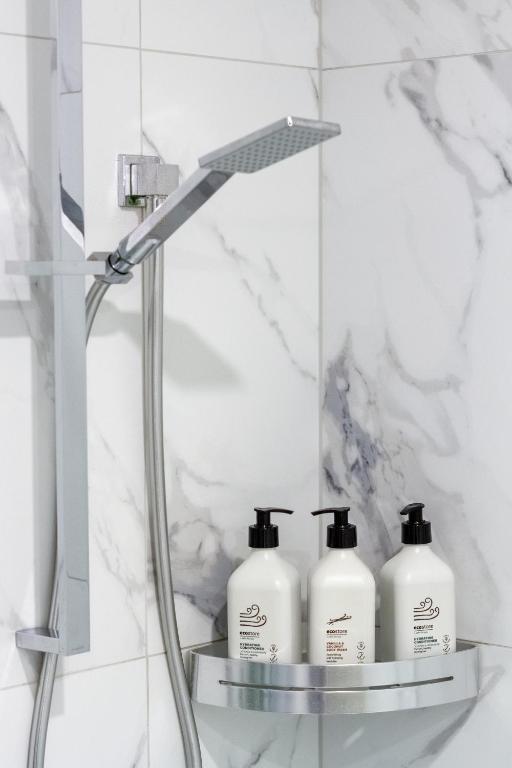 Elegant Living by Middleton Park, Fully Equipped