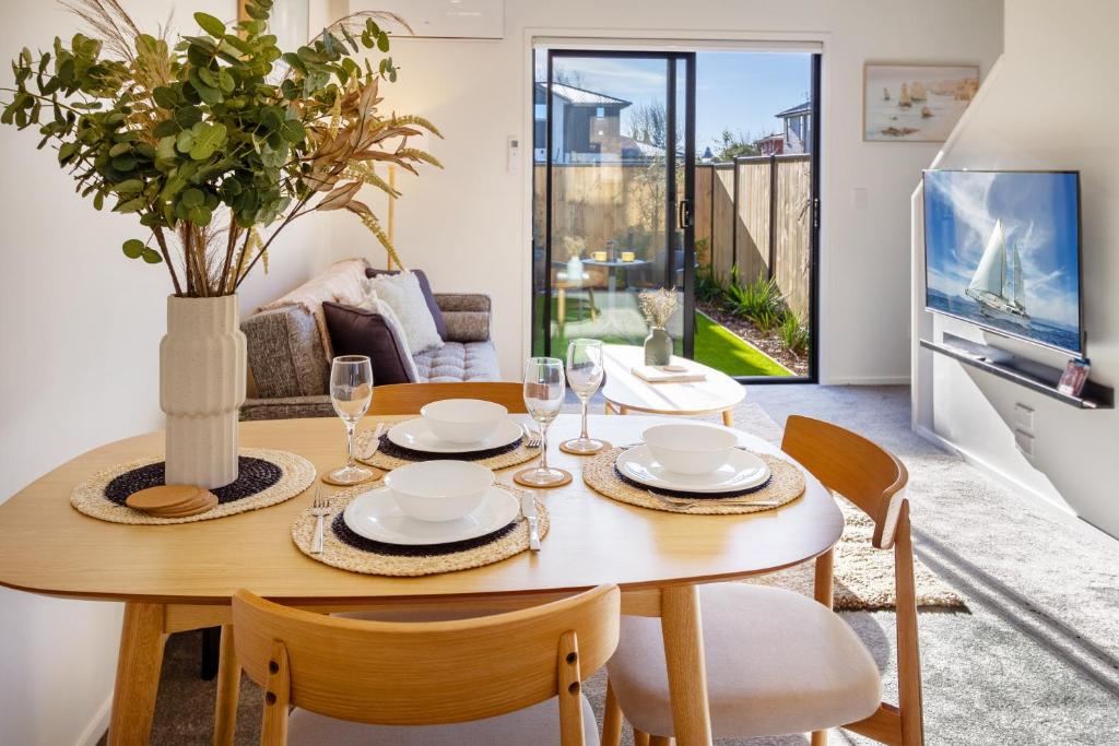 Elegant Living by Middleton Park, Fully Equipped - Resim 19