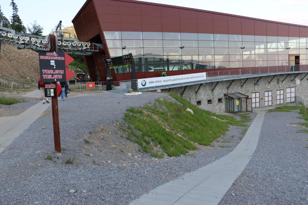 Budova, kde se apartmán nachází