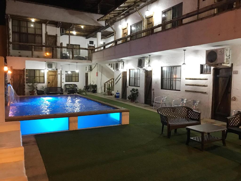 Gallery image of El Viejo y El Mar Hostal Restaurante in Crucita