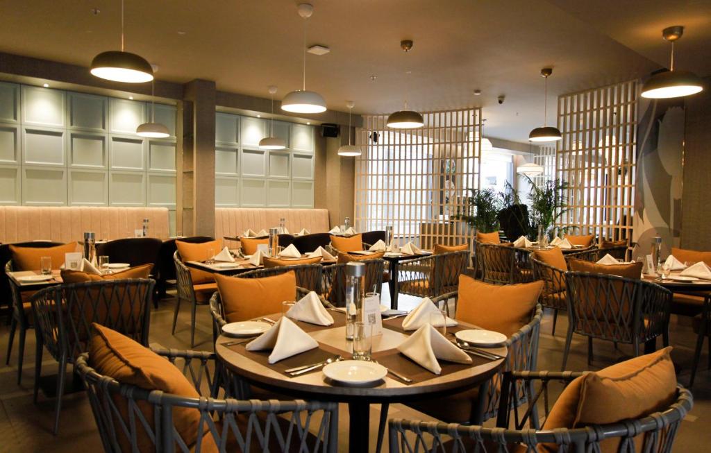 Restaurace v ubytování Mercure Chandigarh Tribune Chowk