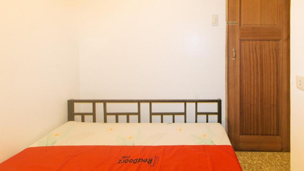 Postel nebo postele na pokoji v ubytování RedDoorz @ Recson Boracay Hostel