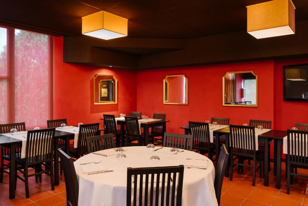 Restaurace v ubytování Smart Hotel King, by R Collection Hotels