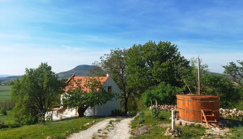 Příroda nedaleko prázdninového domu